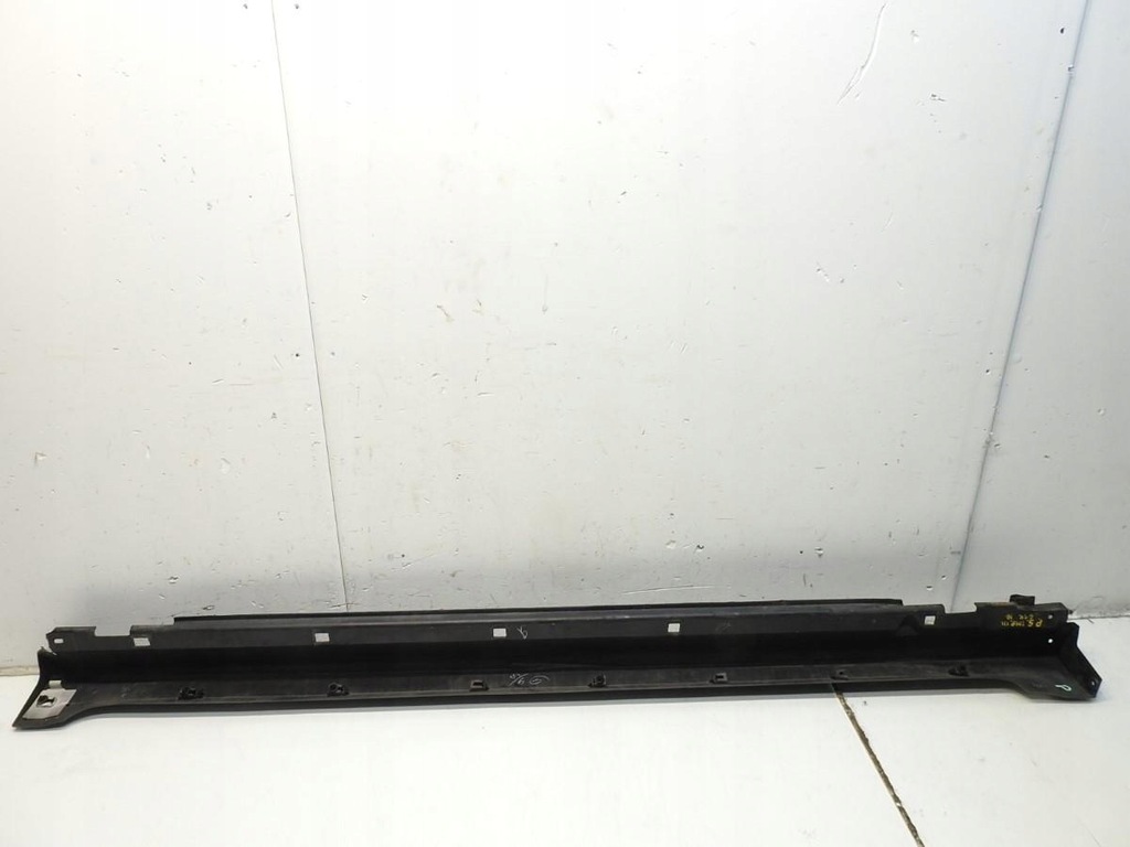 фото №8, Молдинг накладка порог правая 61k subaru impreza iii gh