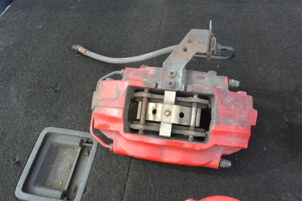 фото №10, Maserati ghibli quattroporte суппорт перед задняя kpl