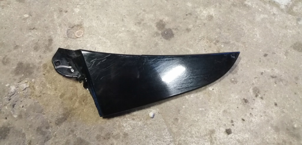 фото №1, Hyundai i30 iii заглушка спойлер кришки ліва