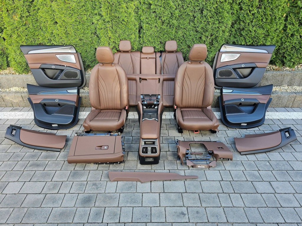 фото №1, Maserati grecale m 182 сиденье заднее сиденье сиденья обшивки