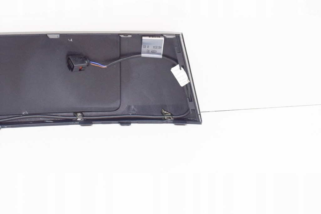 фото №8, Audi q7 4l кронштейн номерного знака реєстраційний na передній бампер 4l0807285at94