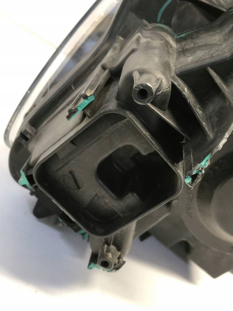 фото №14, Opel combo e 18- лампа правая перед 9816825480