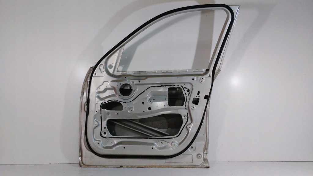 фото №6, Двері праве перед bmw x3 f25 оригінальний номер ładne
