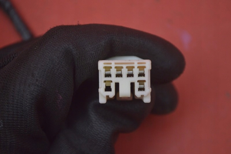 фото №7, Лампа права задня задня 220-61908 mazda premacy 1 i cp 99-01