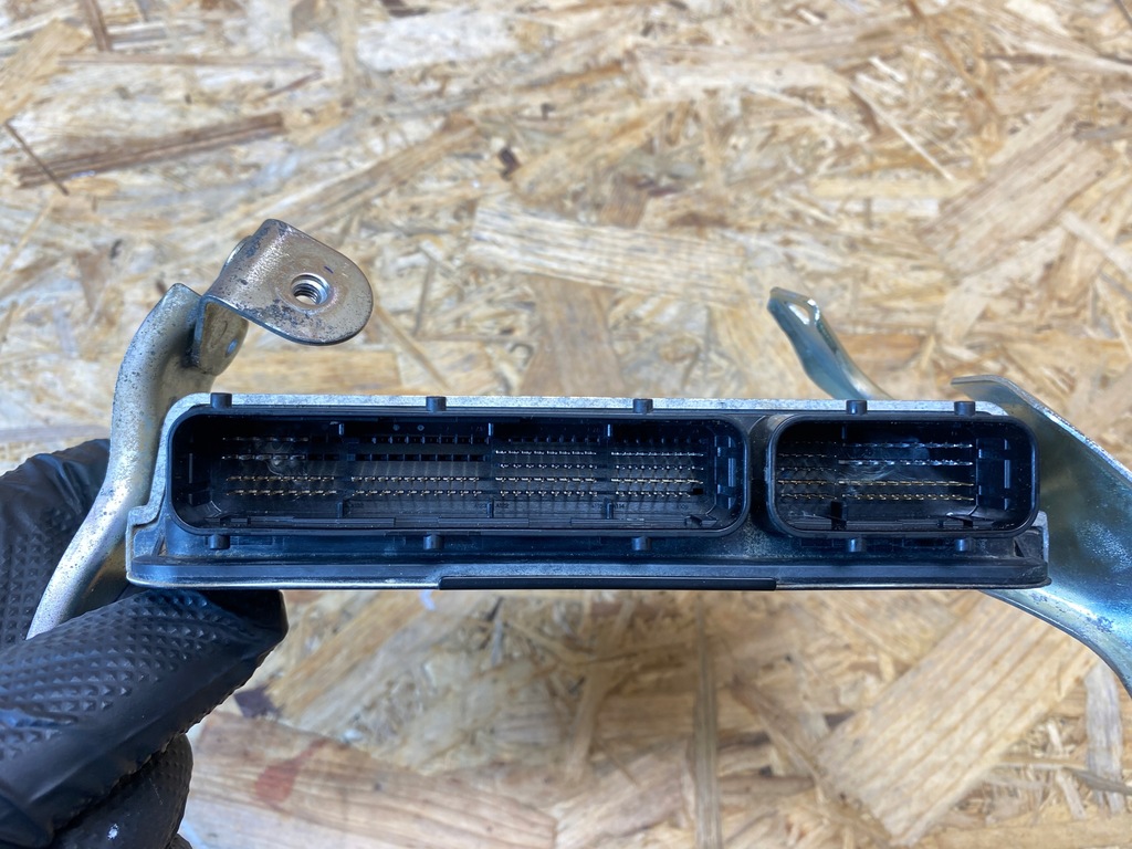 фото №10, Бортовой компьютер блок управления двигателя ecu toyota c-hr chr 1.8h cvt 89661-f4550