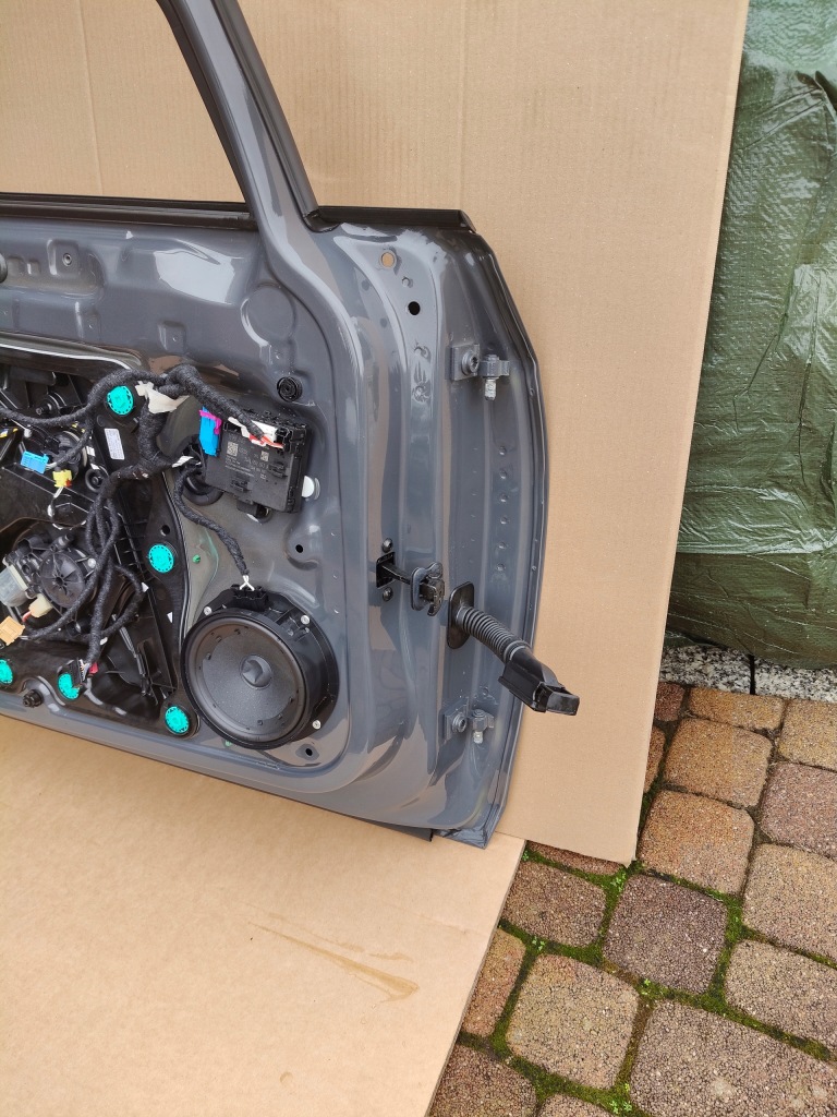 Vw golf viii рестайлинг  дверь левое  перед lc7q с Разборки