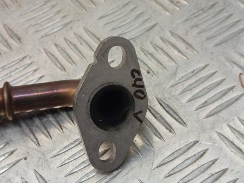 Купити Труба трубка шланг egr renault clio v 147251411r оригінальний номер