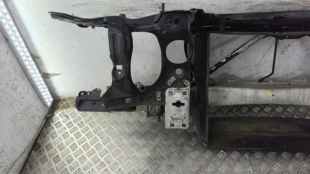 Комплект радіатор bmw 7 e65, e66, e67 51117135522 3.0l дизель 170kw 2007 Зі Шроту