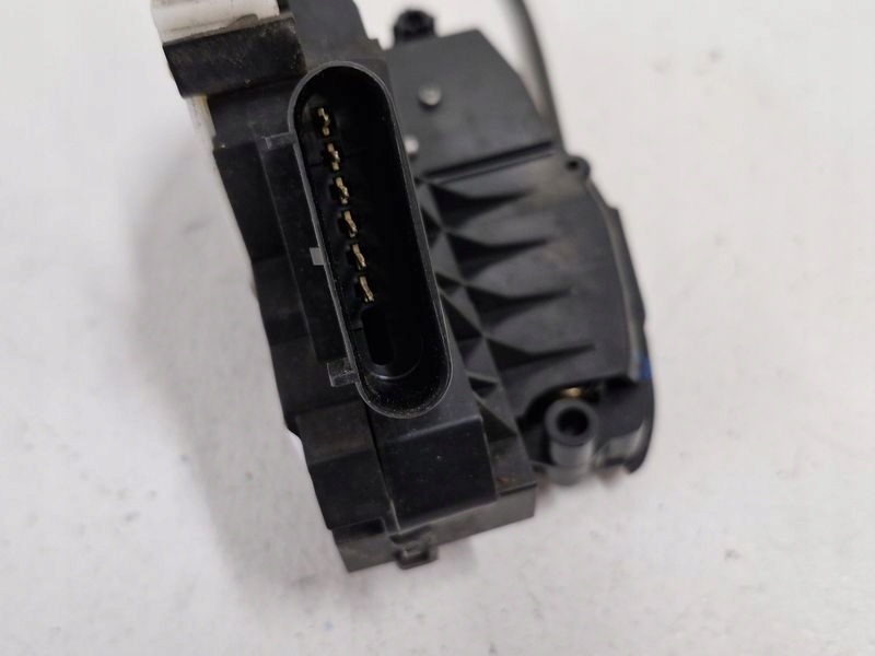 Volvo s60 2 2 замок двері ліва задній задній 6 pin 31301742 Київ