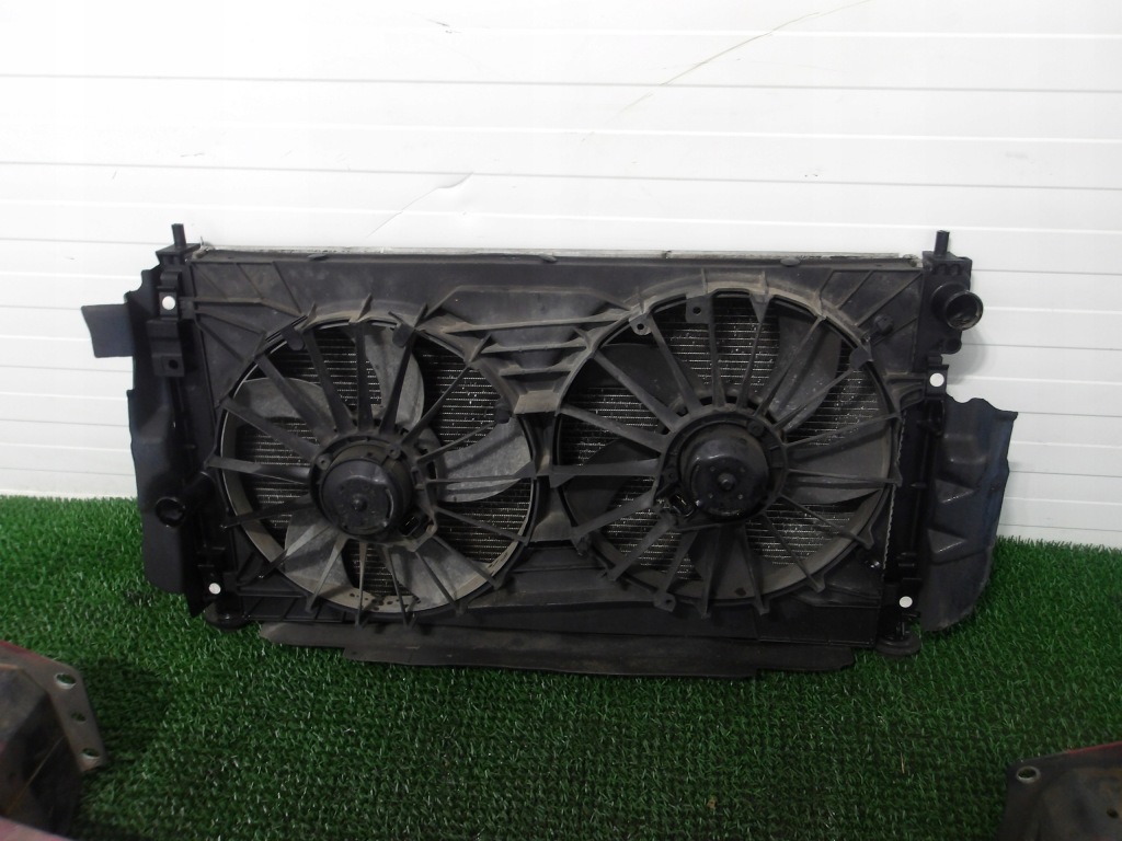 фото №12, Dodge caliber 06- перед kpl капот бампер лампы крылья цвет prh europa