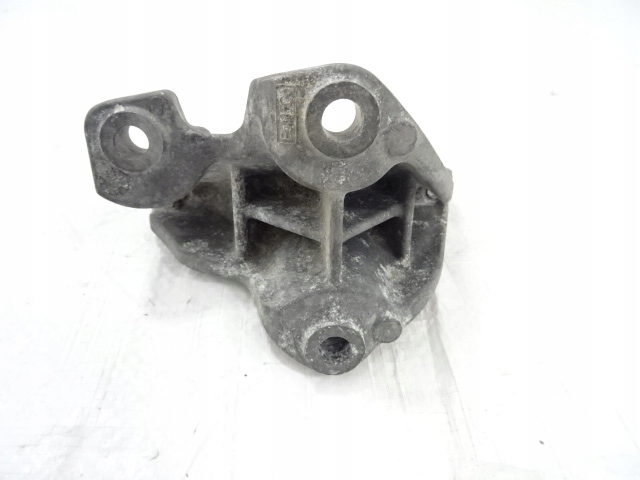 Ford kuga mk2 рестайлинг  опора кронштейн полуось в Украине