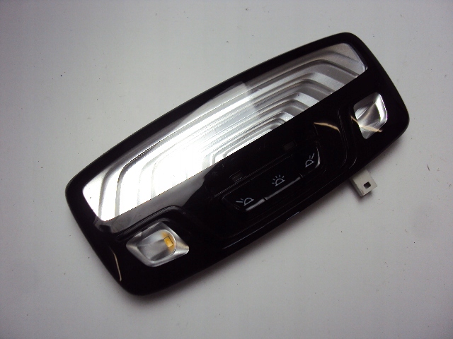 фото №1, Лампа потолочный bmw serii 5 g30 2017-