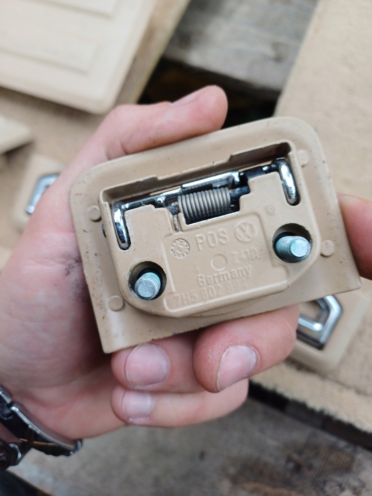 фото №5, Vw volkswagen t5 multivan обшивка пол заглушка рейки заглушки направляющая