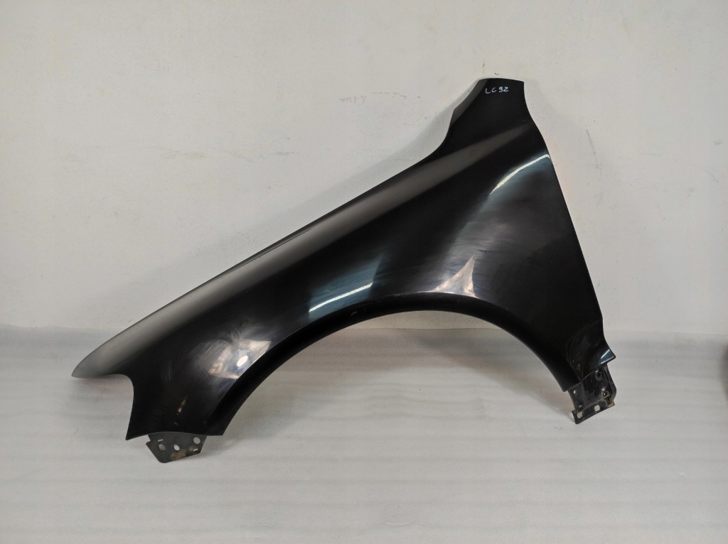 фото №1, Vw touareg 7l крыло передний левый lc9z