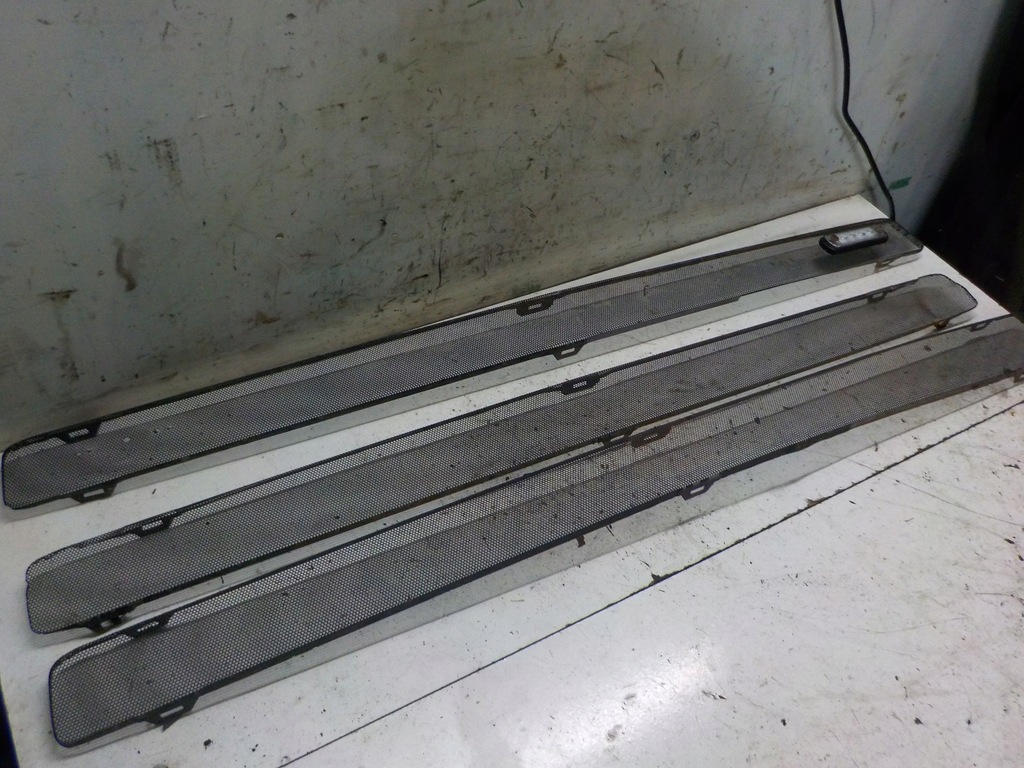 фото №1, Scania сітка решітка