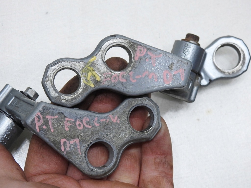 фото №3, Петлі двері правий задня ford focus c-max