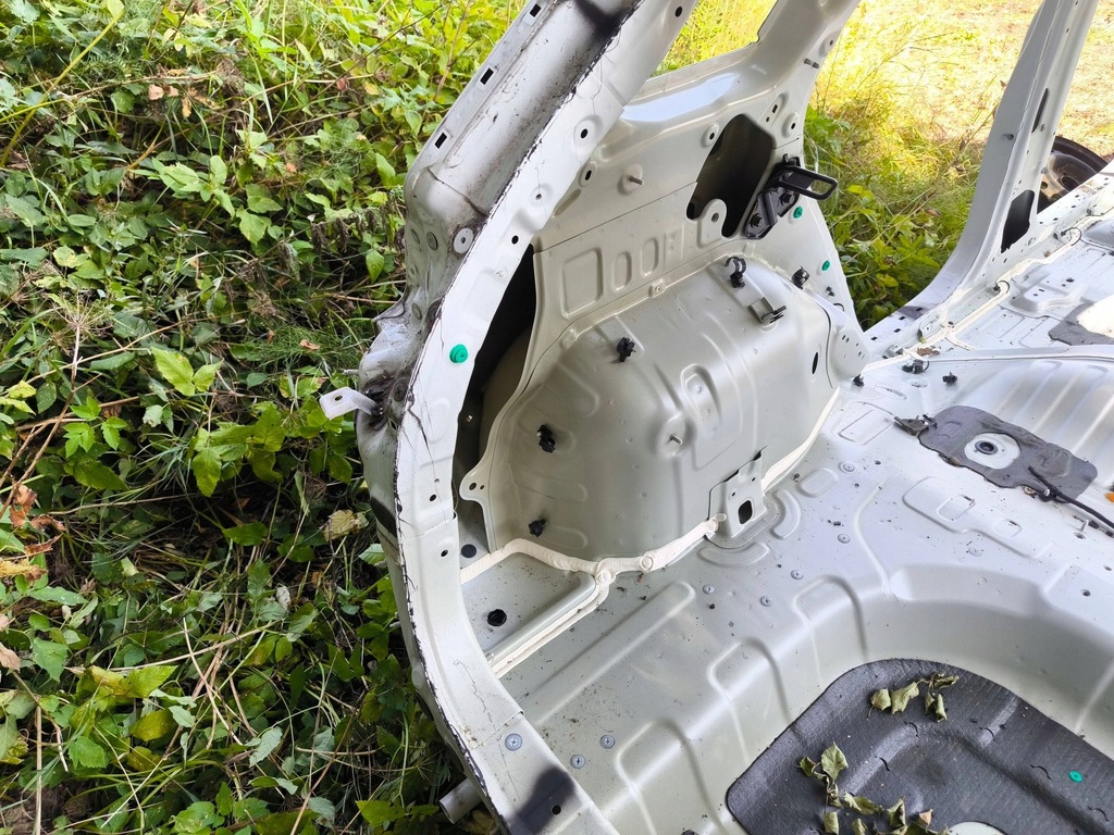 фото №6, Чверть задня ліва сторона kia niro