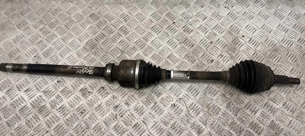 Купити Привідний вал правий перед citroen c4 picasso 2 9804894080