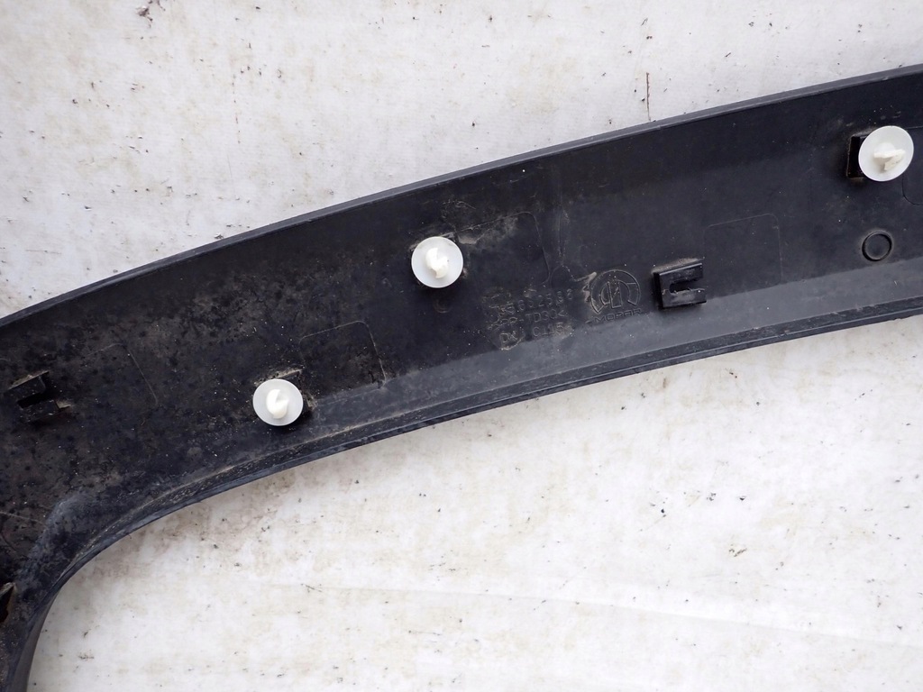 фото №10, Jeep renegade 14- молдинг накладка правый перед