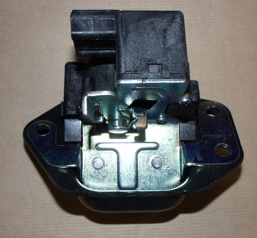 фото №1, Замок багажника r koleos