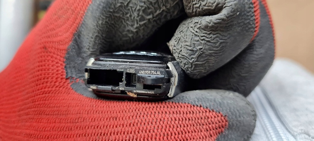 фото №12, A7 c8 4k ключ pilot корпус 4n0959754a a6 c8 4k