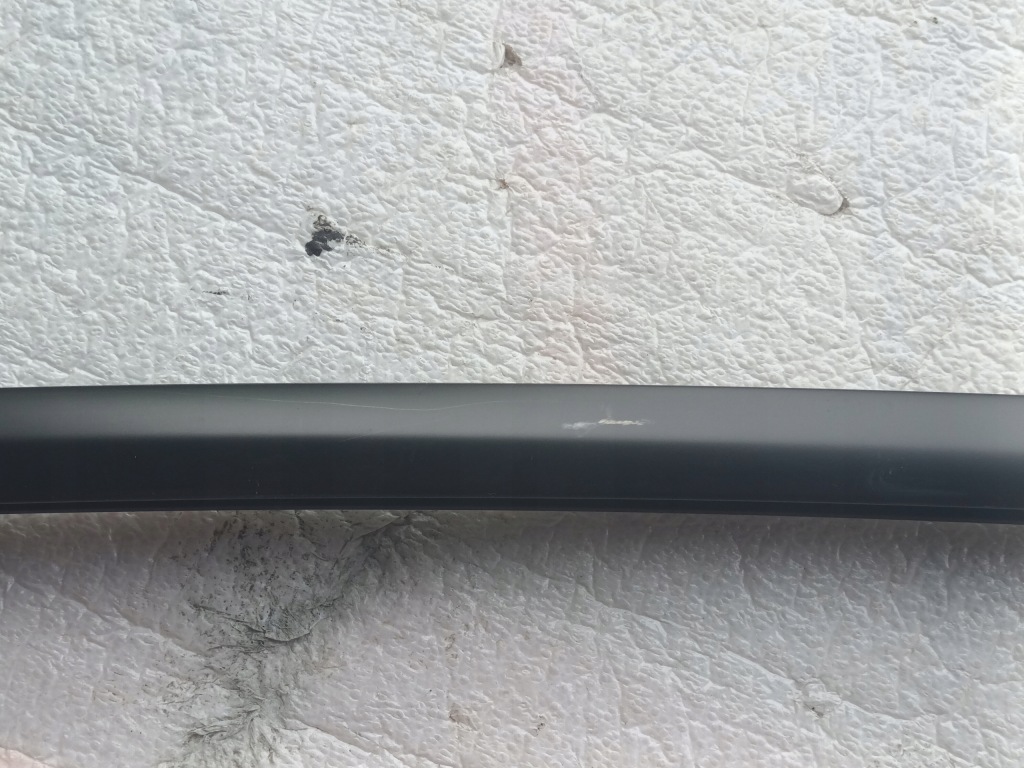 Молдинг дахова права tesla y Недорого