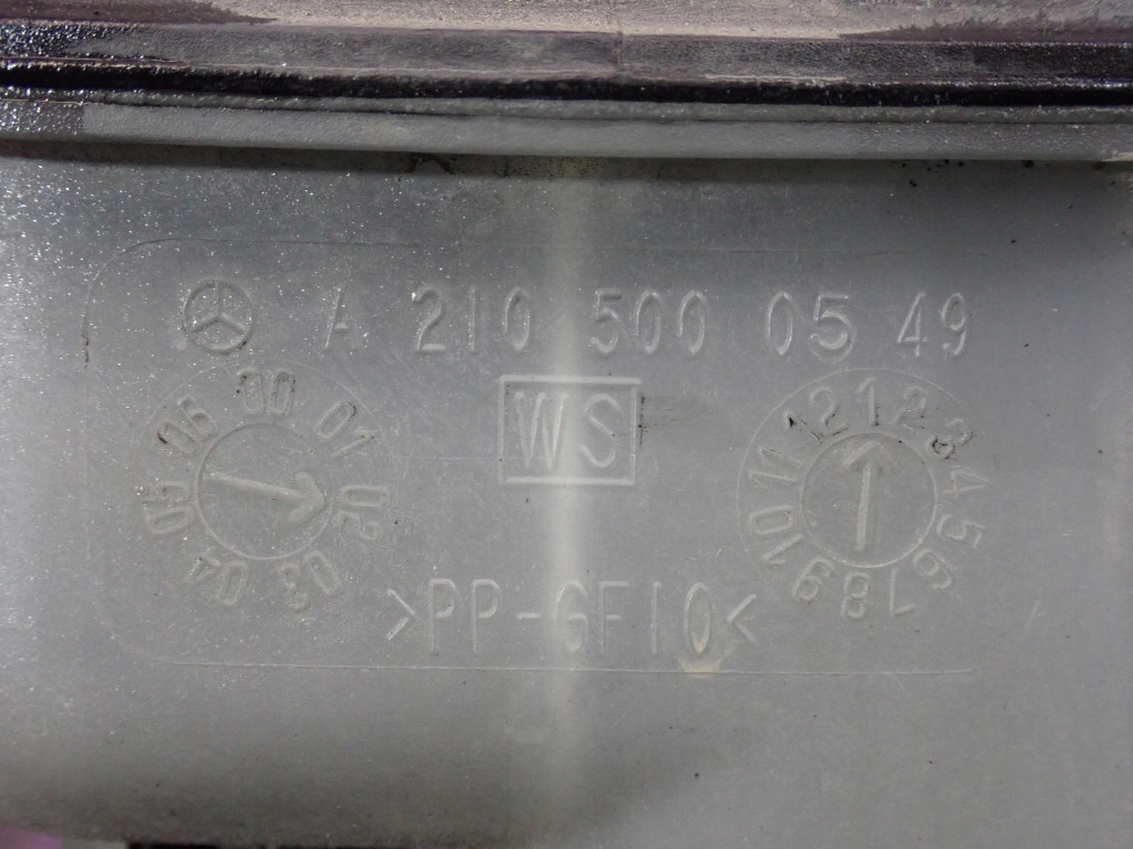 Mercedes e-klasa w210 бачок расширительный датчик a2105000549 в Украине