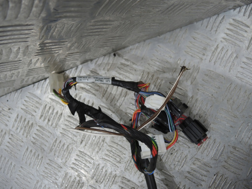 фото №5, Hak буксировочный renault captur ii оригинальный