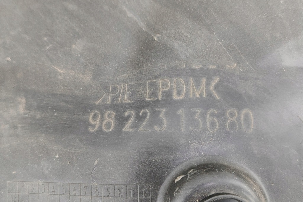 фото №7, Citroën ds7 crossback передний левый крыло 9822313680 1.6 hybrid 165kw 2021