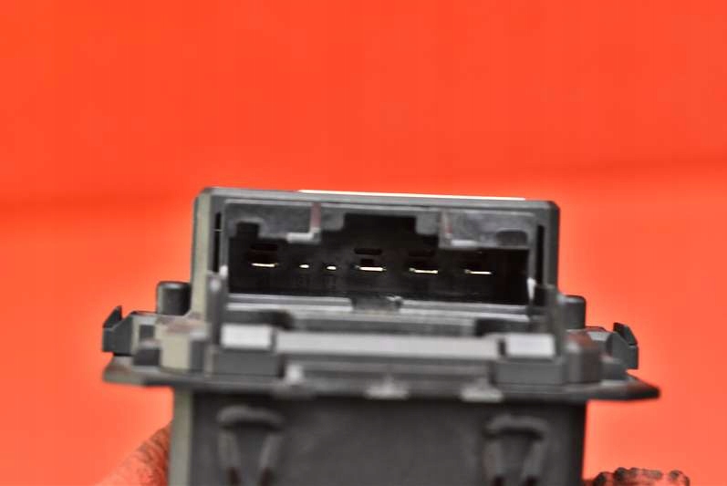 фото №8, Резистор обдув резистор резистор t1033613f-b mazda mx5 mx-5 4 iv nd 15-23