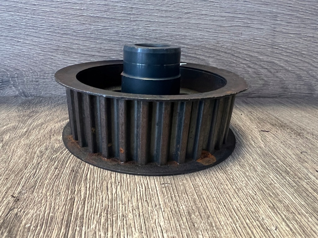 фото №1, Шків насоса audi a8 d3 4.2tdi 057109105d