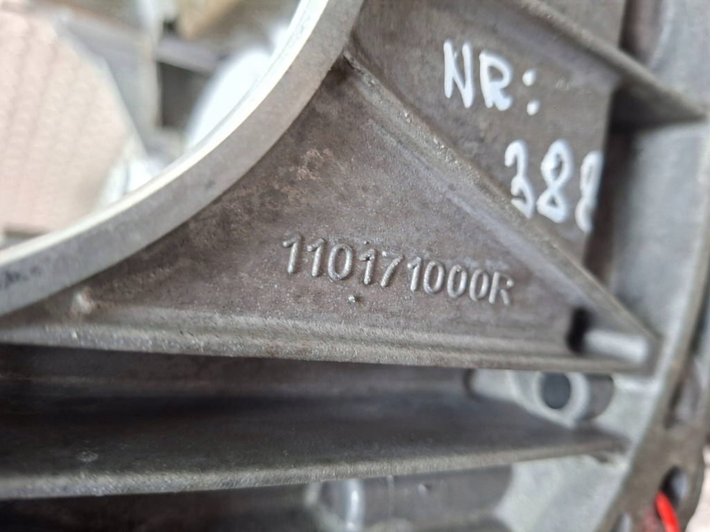 Поддон масляная 110171000r renault clio iv captur 1.2 tce 2012- в Украине