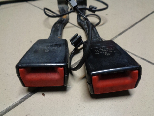 фото №8, Ремені передні заскочки vw touran ii 11-15