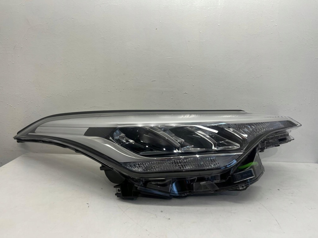 фото №1, Лампа перед права toyota chr lift full led 81110-f4180-00