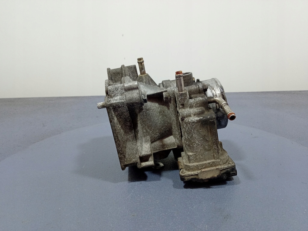 фото №6, Toyota sienna ii xl20 3.3 v6 дроссельная заслонка 22030-0a020