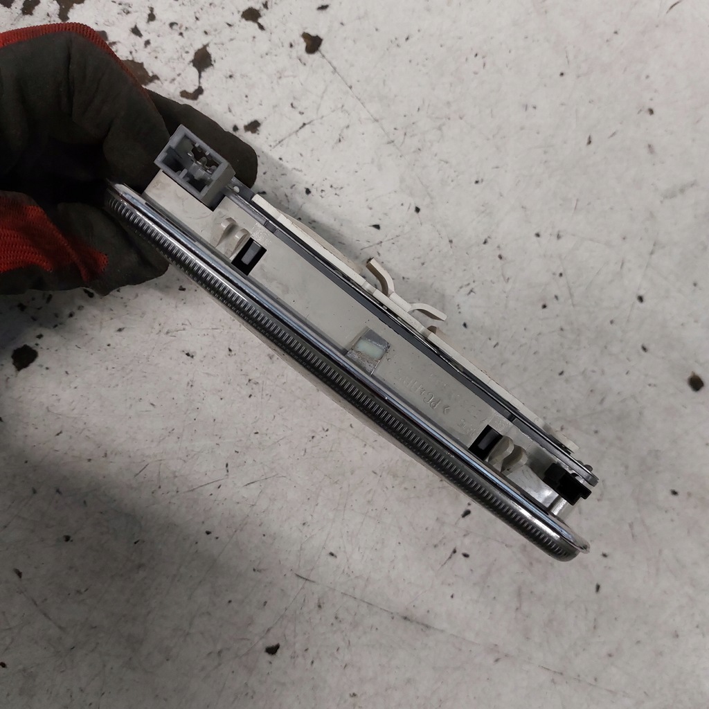 фото №6, Lancia delta лампа салону стельовий 0884900 735244963 735506590 olsa