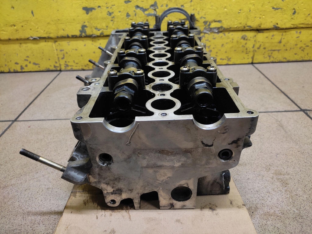 Bmw e46 2.0 d головка двигателя 22466019 Киев