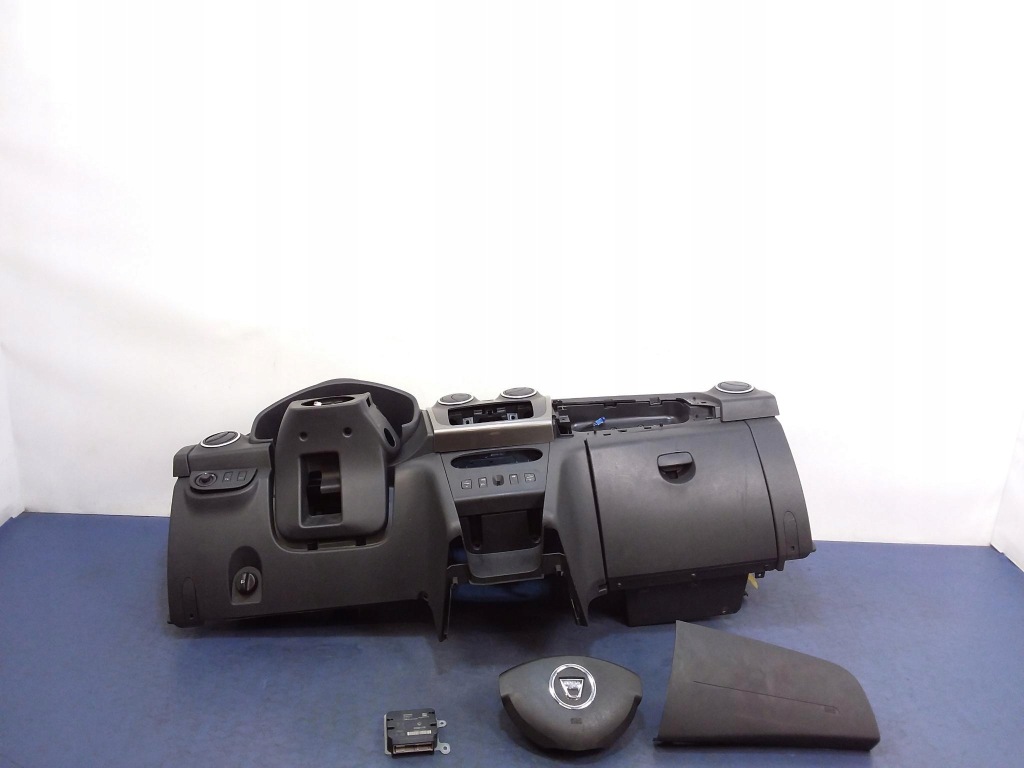 фото №1, Dacia sandero ii приборная панель приборная с подушка безопасности