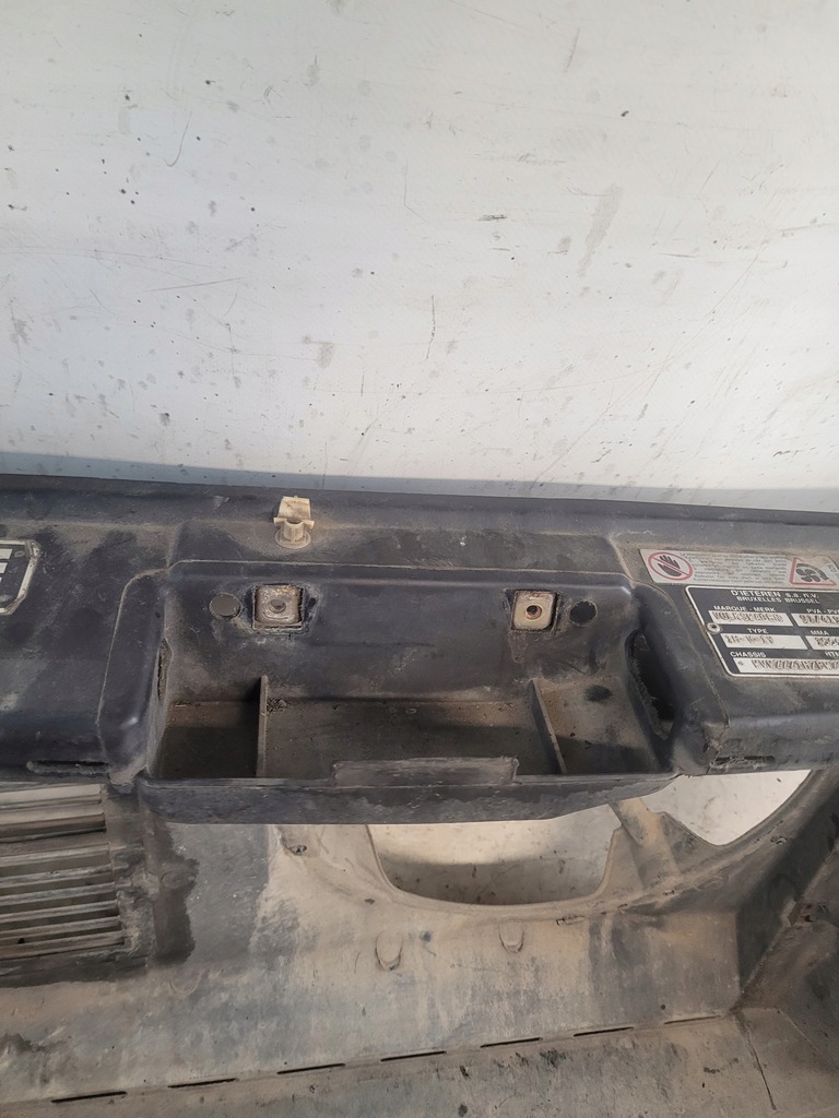 фото №9, Pas передній корпус радіатора оригінальний номер 1h0805594c volkswagen vento 93r.