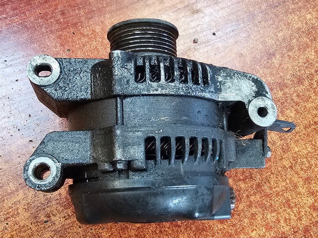 фото №3, Генератор toyota avensis t25 2.2 d-cat 07'