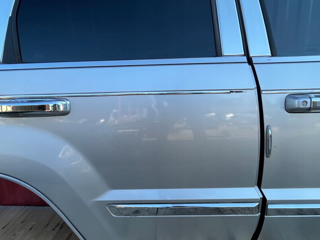 фото №6, Jeep grand cherokee wk дверь ps2 igły w цвет