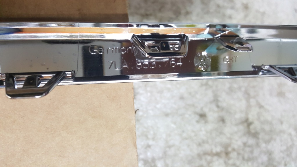 фото №9, Молдинг хром решётка решётка левая vw t6 multivan 7la853763