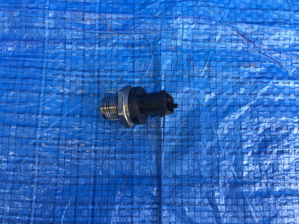 фото №1, Bosch датчик давление. топлива hyundai 1,4-2,5crdi