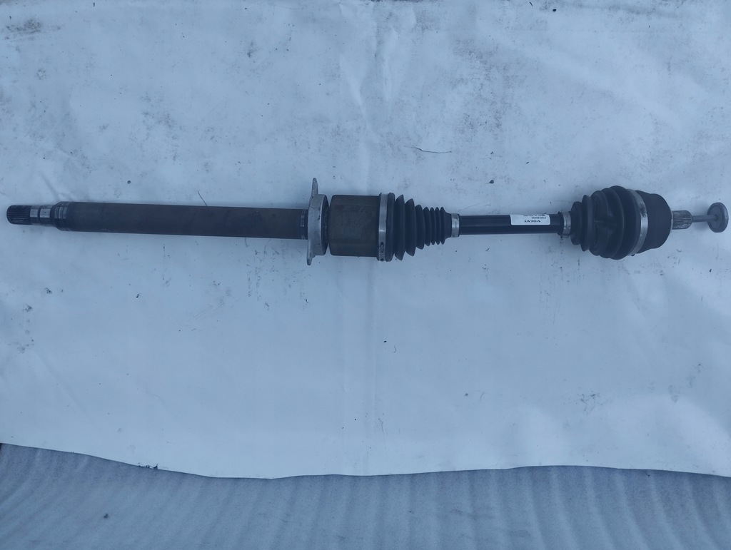 фото №1, Volvo xc40 приводной вал перед правая 32240099
