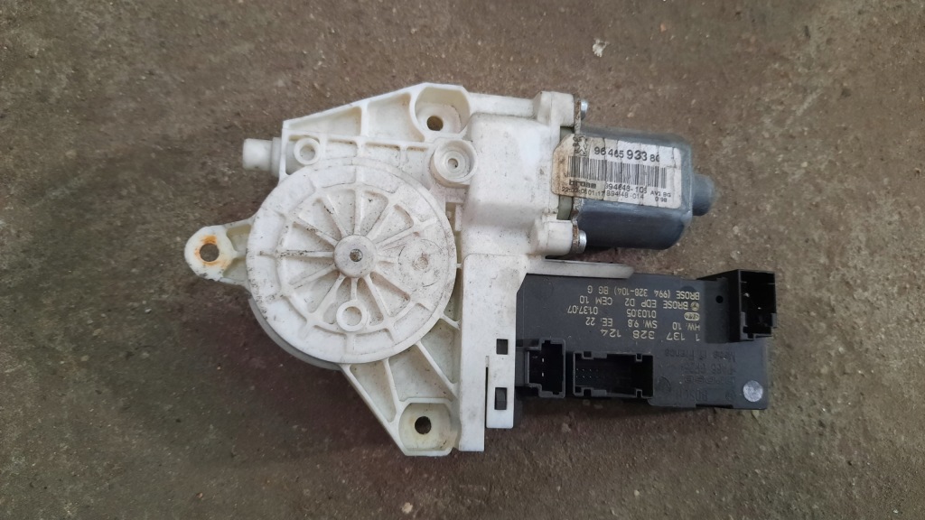 фото №1, Моторчик скло лівий перед peugeot 407 04r