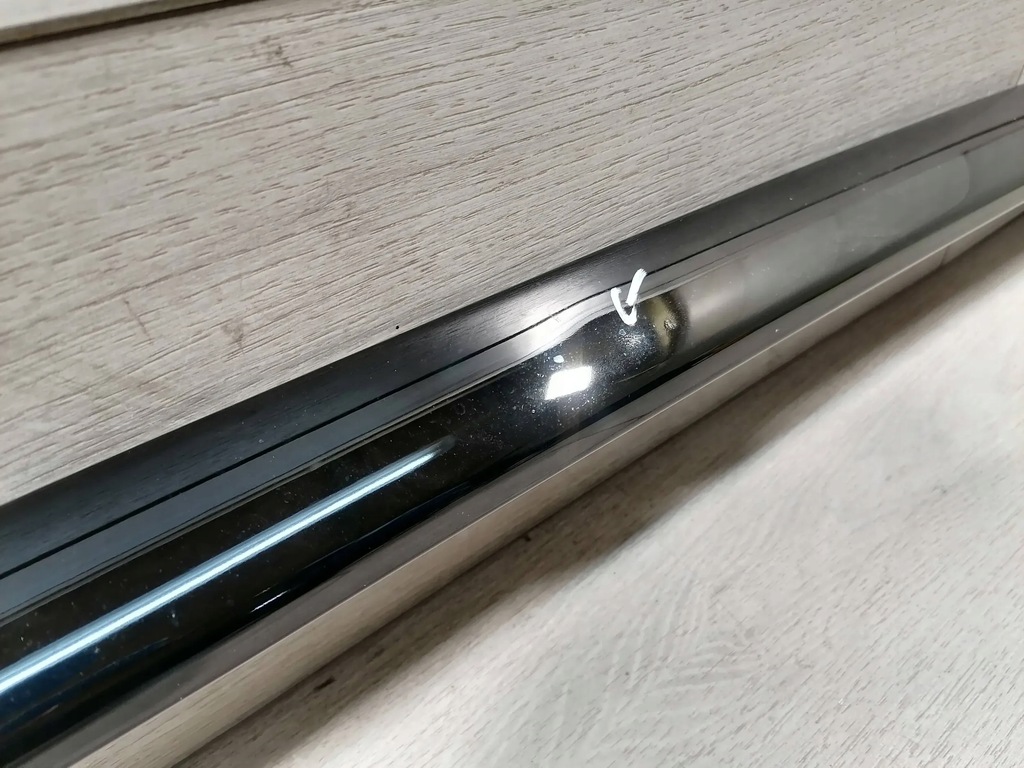 фото №8, Taycan рейлинг крышный левый 9j0860025