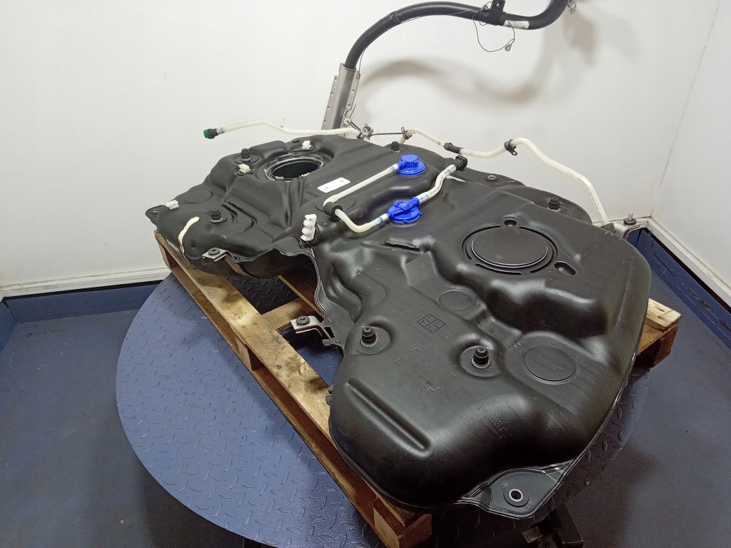 фото №8, Mercedes gls x167 400d 2.9 бак bak топлива a1674705200