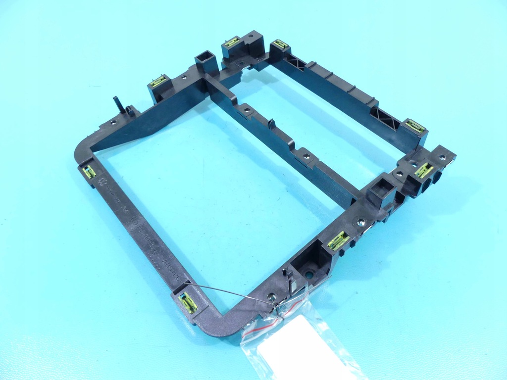 фото №2, Рамка радіо navi vw touran i lift 10-15