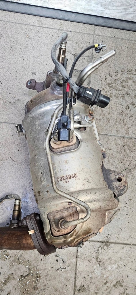 Katalizator/dpf kia optima c02a060 Ціна