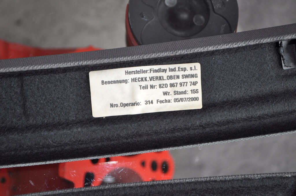 фото №10, Audi a2 оббивка кришки задня накладка swing